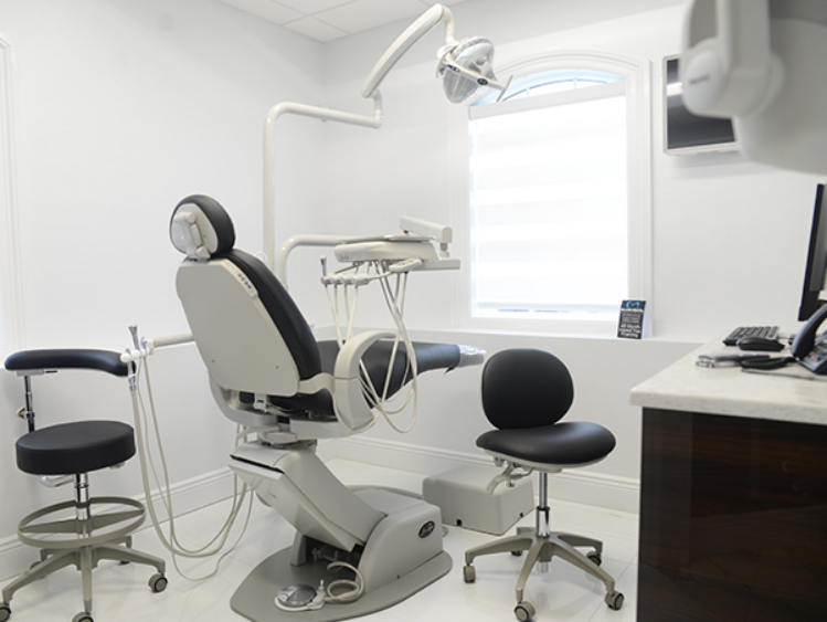 Island Dental - exam room