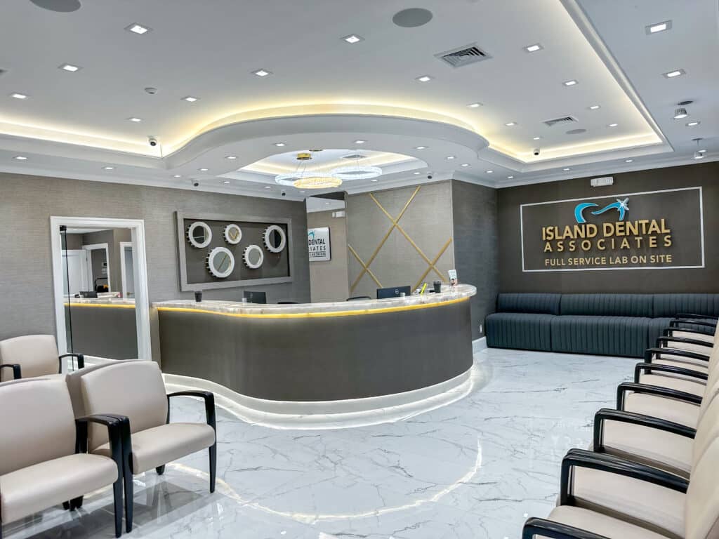 Island dental dentist in levittown - Front lobby