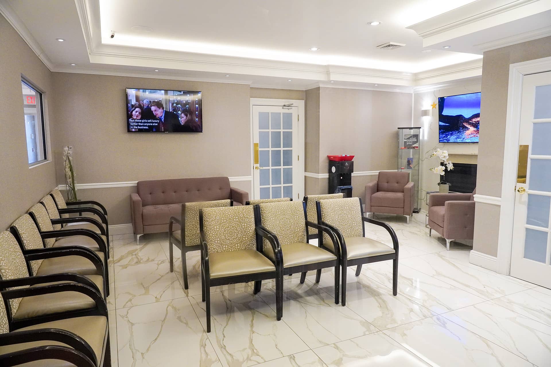 Island Dental waiting room interior